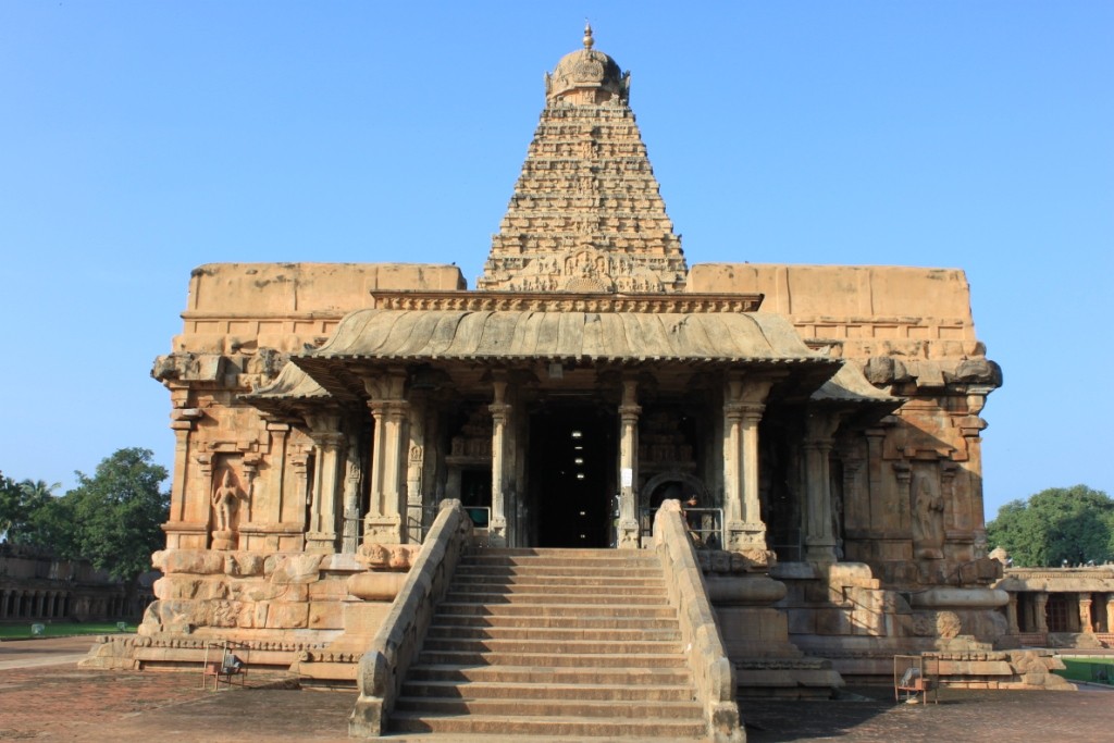 Tanjavur-Brihadeeswarar-Temple3