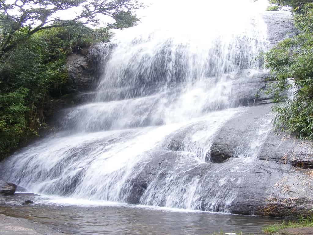 Kalhatty falls - Tourist Places in Tamilnadu - Factins