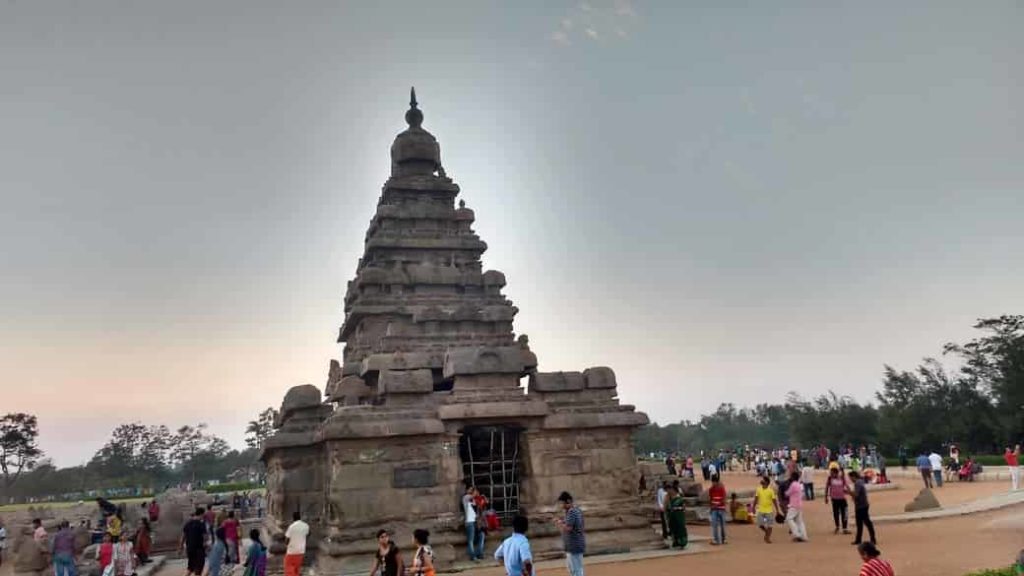 shore temple_tourist place - group of monuments at mahabalipuram - factins