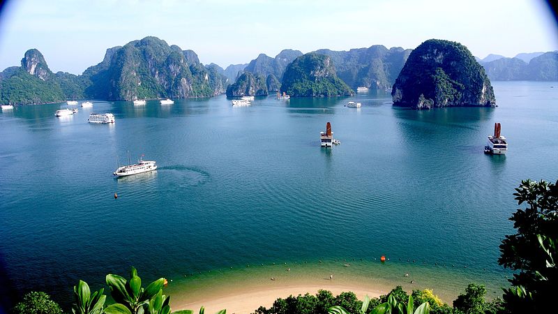 Halong Bay Vietnam - Beautiful View