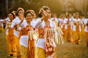 bali traditional dance - tourism indonesia